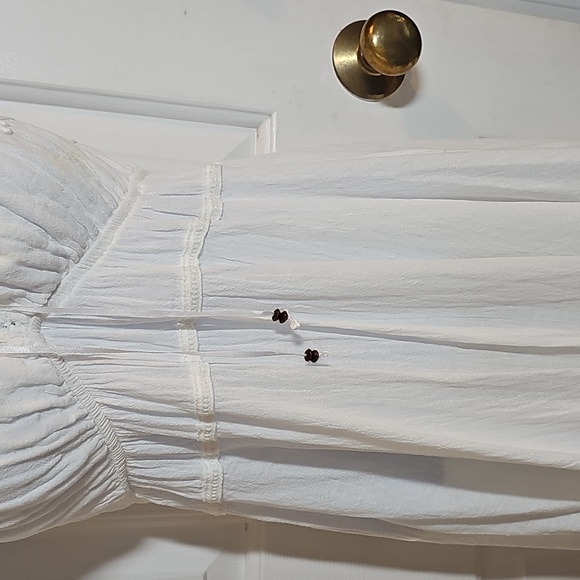 Elegant White Halter Dress NWOT - Picture 4 of 12